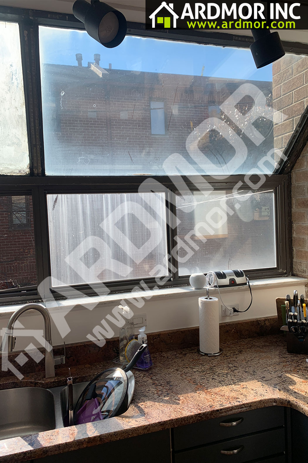 Metal-Windows-Foggy-Glass-Replacement-in-Philadelphia-PA_Before